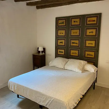 Appartement Cal Mestre- *