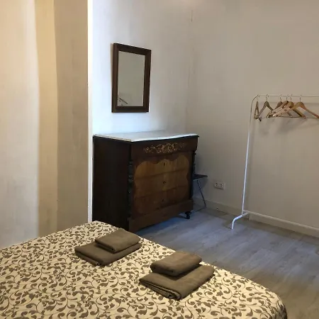 Cal Mestre- Apartment
