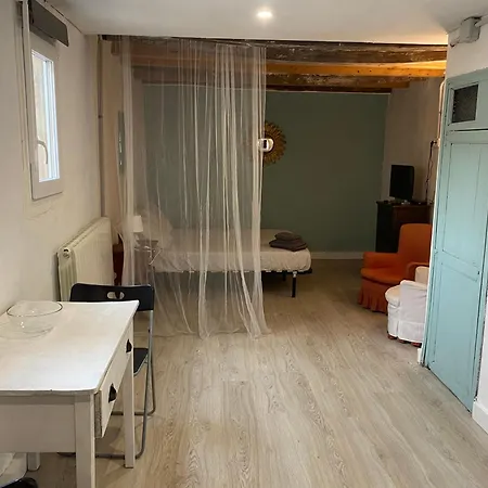 Apartment Cal Mestre- *